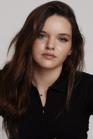 Zoe Arnao