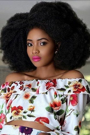 Lunathi Mampofu